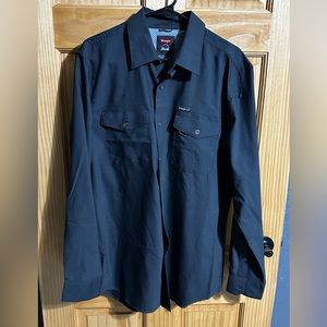 Wrangler button up work shirt